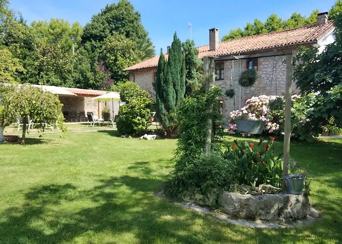 Apartamentos La Huertona